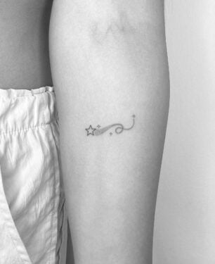 Tatouage étoile 100 idées et inspirations photos 2025