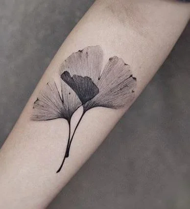 Tatouages fleurs 50 id es et photos de tattoos pour femme