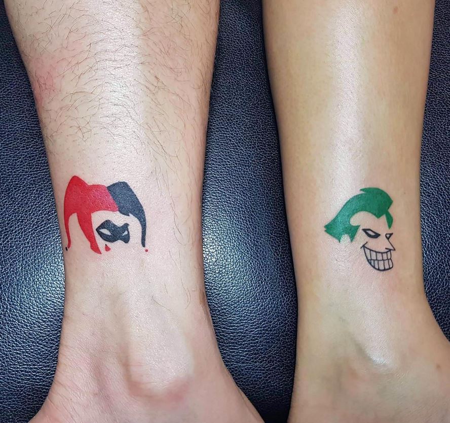Tatouage Minimaliste Joker Et Harley Quinn 