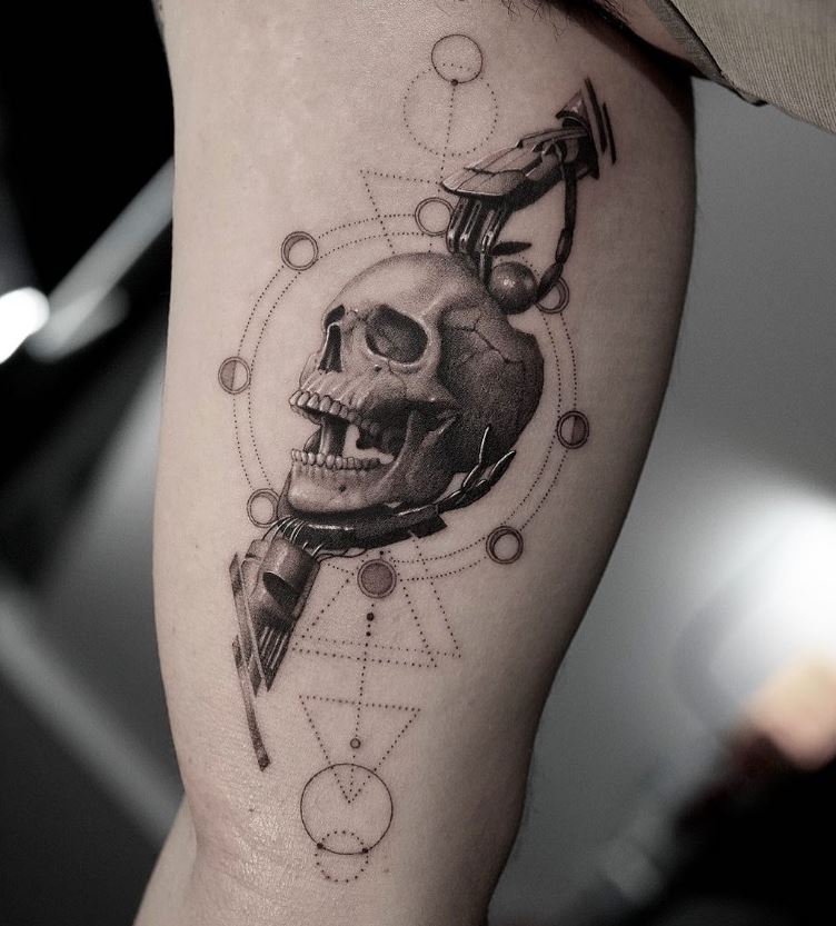 Tatouage Tête De Mort Géométrique Et Mains 