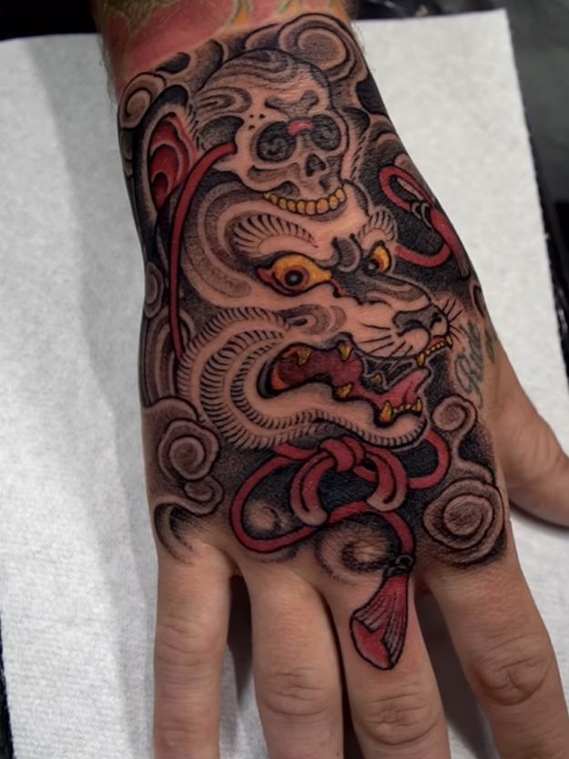 Tatouage Tête De Mort Et Renard Kitsune 