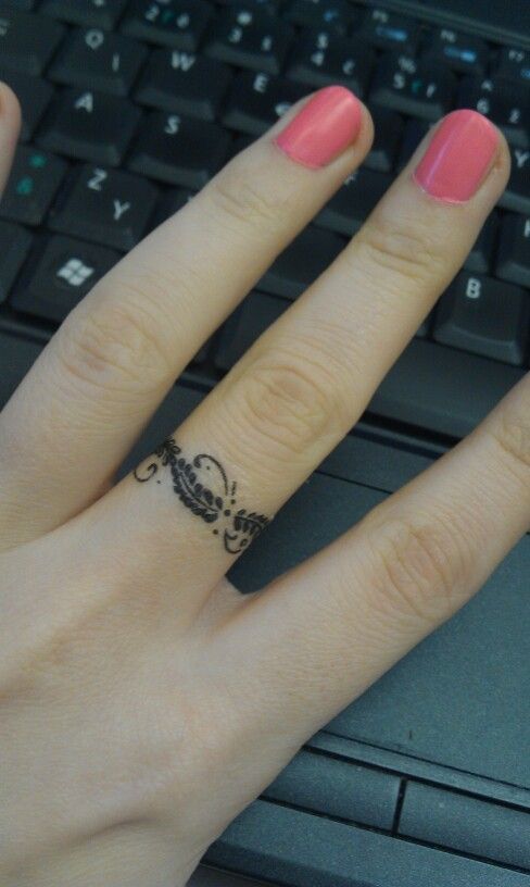Pinterest Tatouage Bague 