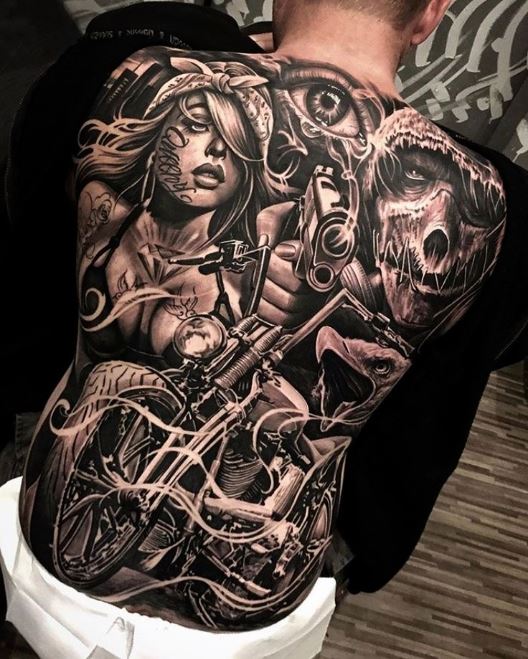 Tatouage Femme, Homme Masqué & Moto 