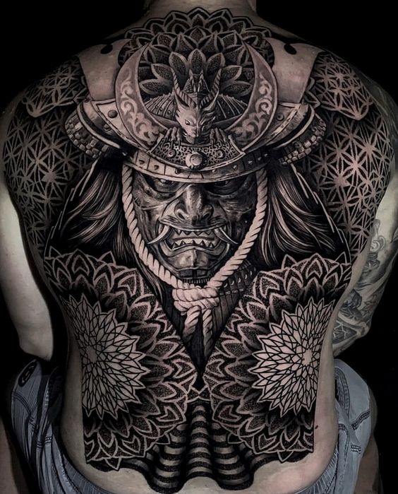 Tatouage Samourai & Mandala 